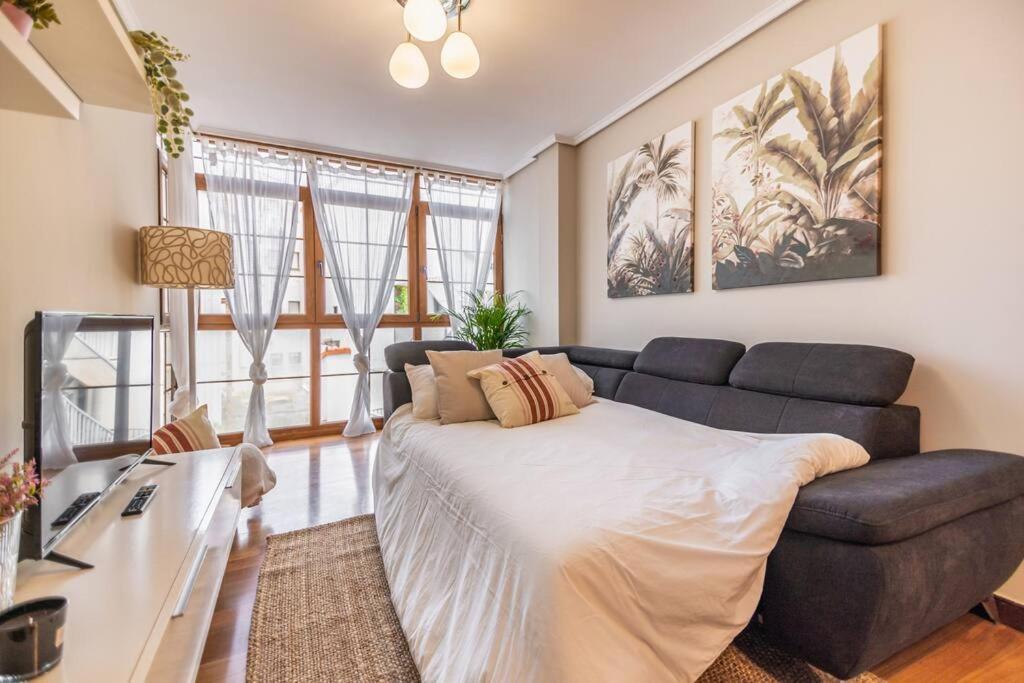 Apartamento Piso De Diseno En El Casco Antiguo Castro Urdiales Exterior foto