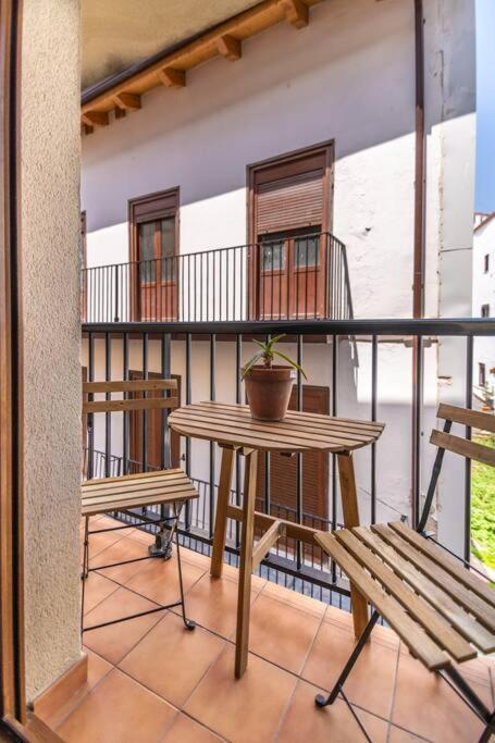 Apartamento Piso De Diseno En El Casco Antiguo Castro Urdiales Exterior foto