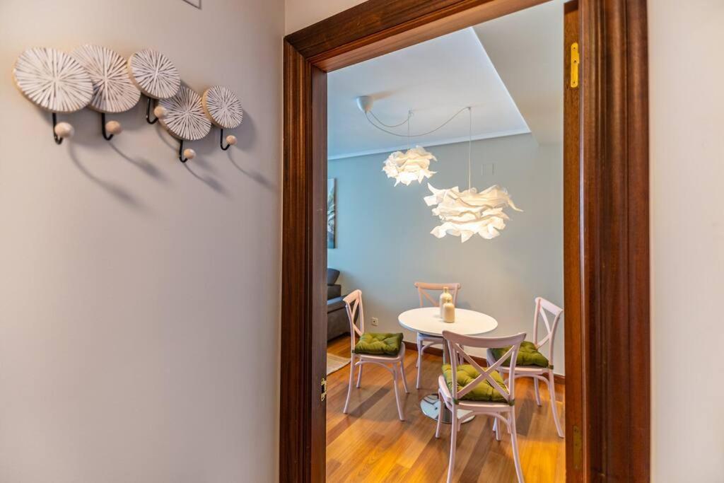 Apartamento Piso De Diseno En El Casco Antiguo Castro Urdiales Exterior foto